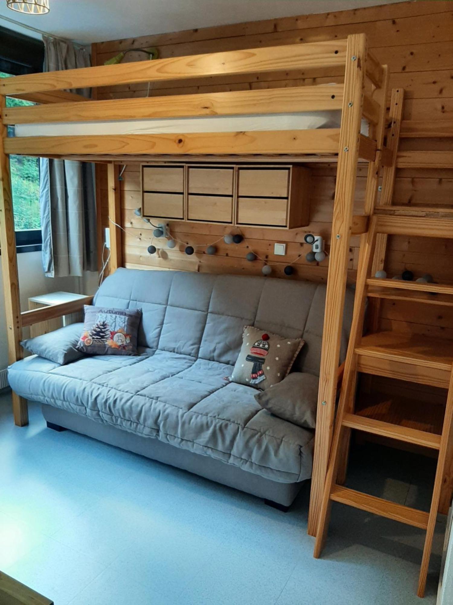 Apartment 19 M2 A Louer Au *